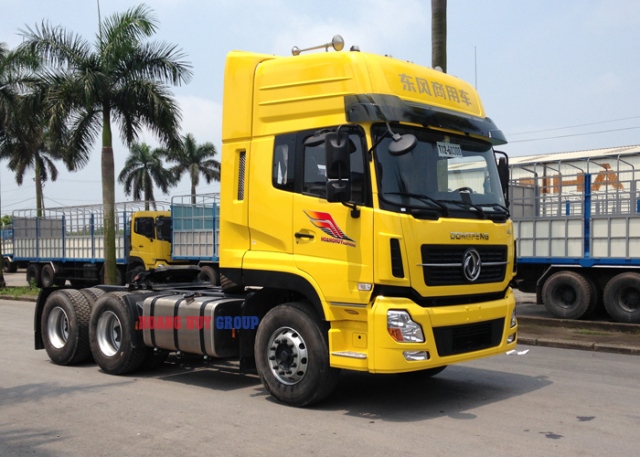 Xe đầu kéo dongfeng Hoàng Huy YC375 (6X4)